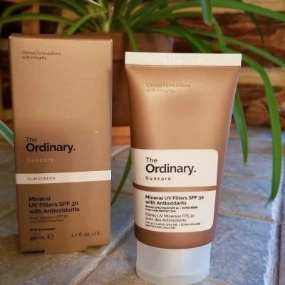 کرم ضد آفتاب مینرال SPF30 حاوی آنتیاکسیدان- قسطی