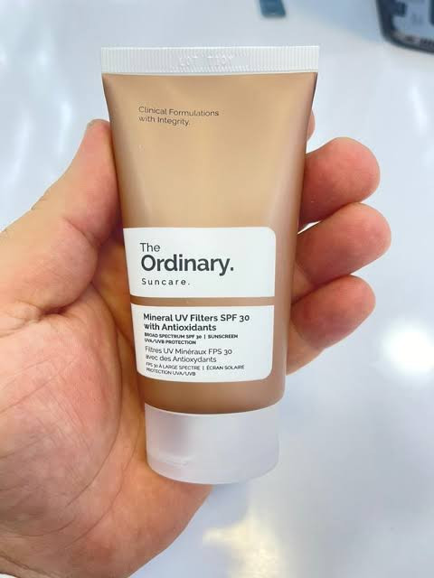 کرم ضد آفتاب مینرال SPF30 حاوی آنتیاکسیدان- قسطی